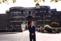 8euro7a.JPG (12469 bytes)